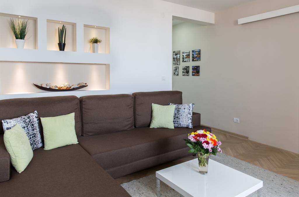 Apartment Admiral Белград Номер фото